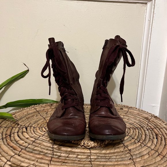 Wine Colored Lace Up Combat Boots - Picture 4 of 9